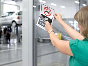 PRESENTEERHOES KANG EASY CLIC SIGNAGE A4